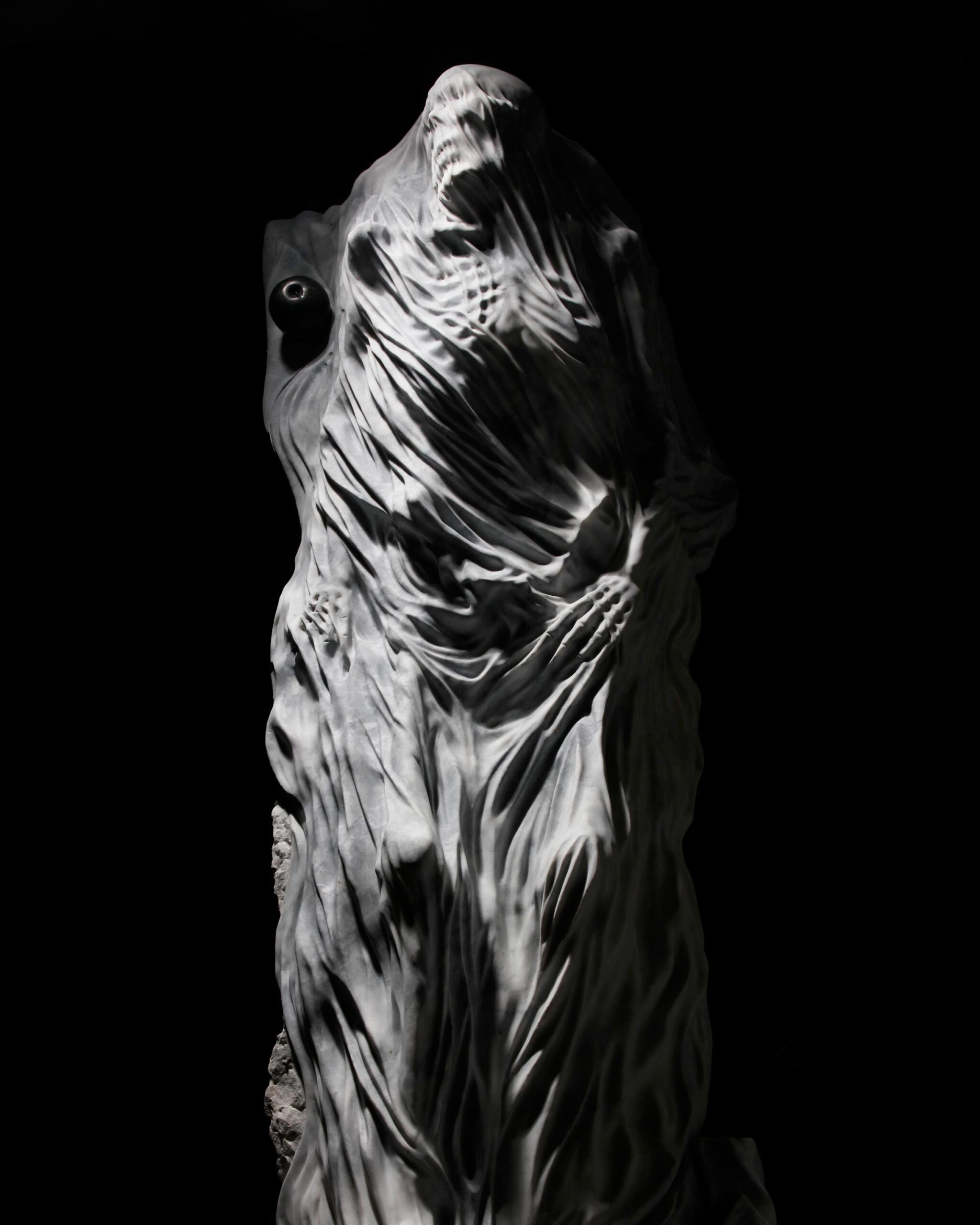 Option 1: Monumental Unique Artwork to be discussed with Artist